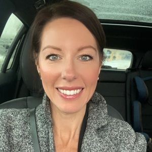 Meet your Posher, Vicky